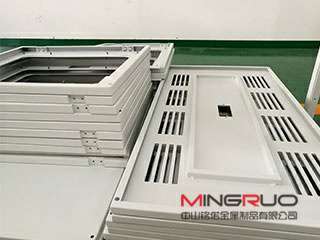 珠海钣金加工中山深圳逸辉经济咨询服务有限公司教你做机柜如何选择最好的板材